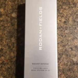 Rodan +Fields Radiant Defense Perfecting Liquid